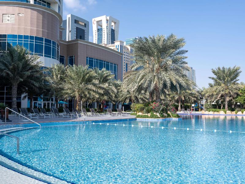 Hilton Doha  (Private Beach Access) - Havuz