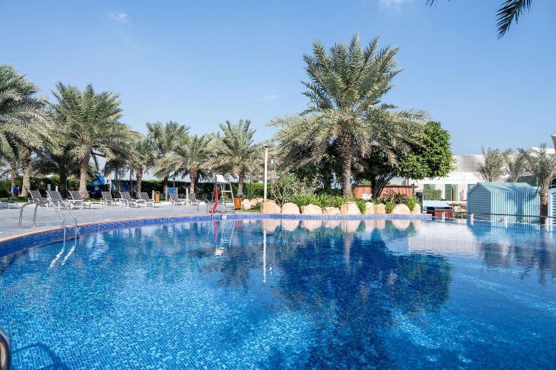 Hilton Doha  (Private Beach Access) - Havuz