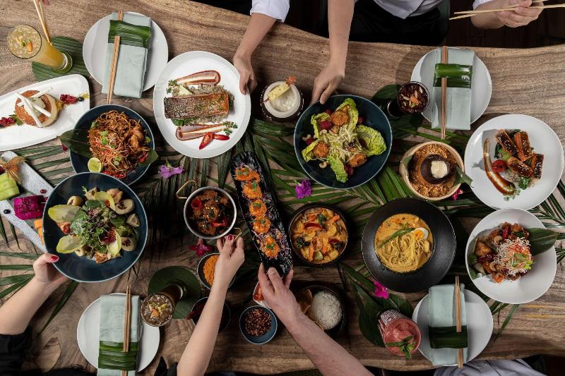 Hilton Doha  (Private Beach Access) - Restoran