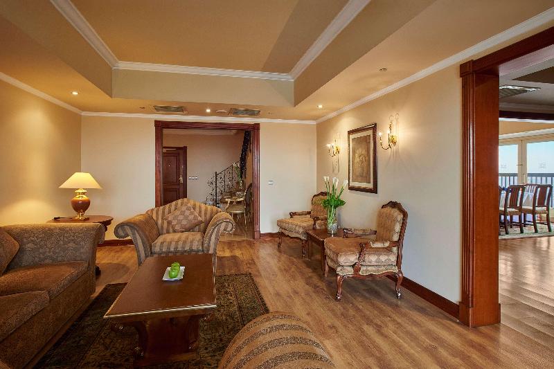 Hilton Zamalek Residence Cairo - Oda