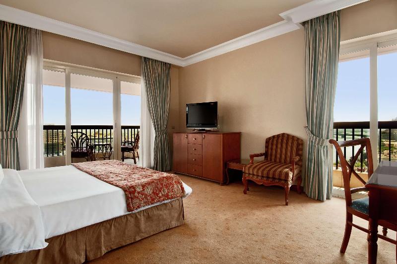 Hilton Zamalek Residence Cairo - Oda