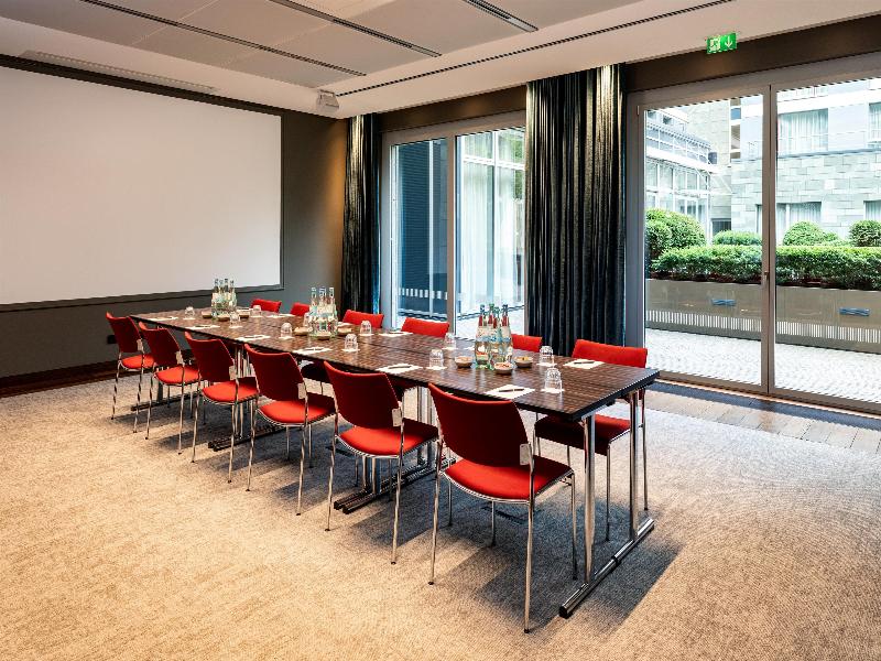 Radisson Blu Media Harbour Hotel - Toplantı