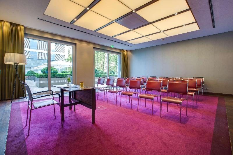Radisson Blu Media Harbour Hotel - Toplantı