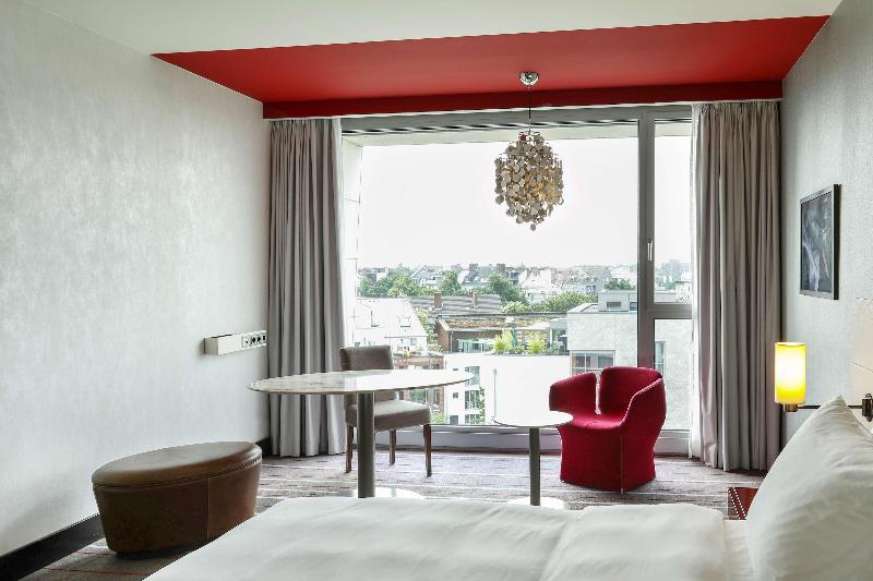 Radisson Blu Media Harbour Hotel - Oda