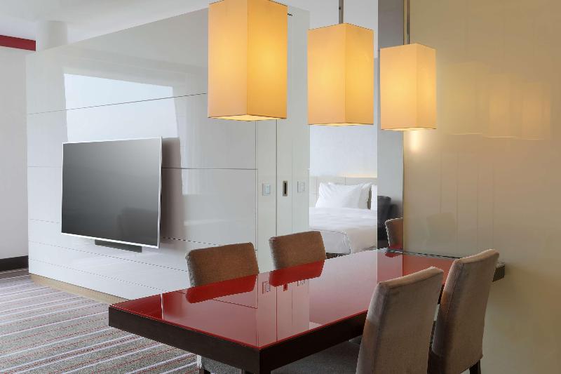 Radisson Blu Media Harbour Hotel - Oda