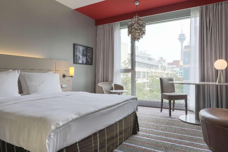 Radisson Blu Media Harbour Hotel - Oda