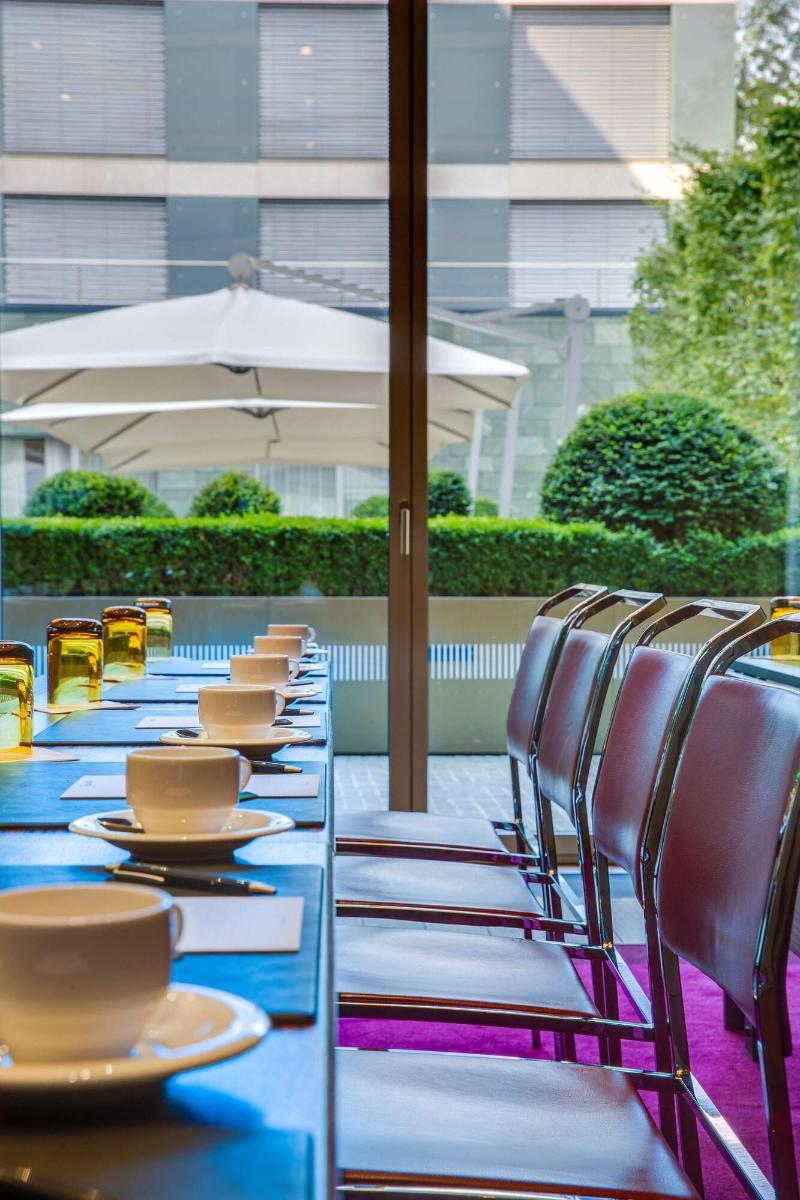 Radisson Blu Media Harbour Hotel - Restoran