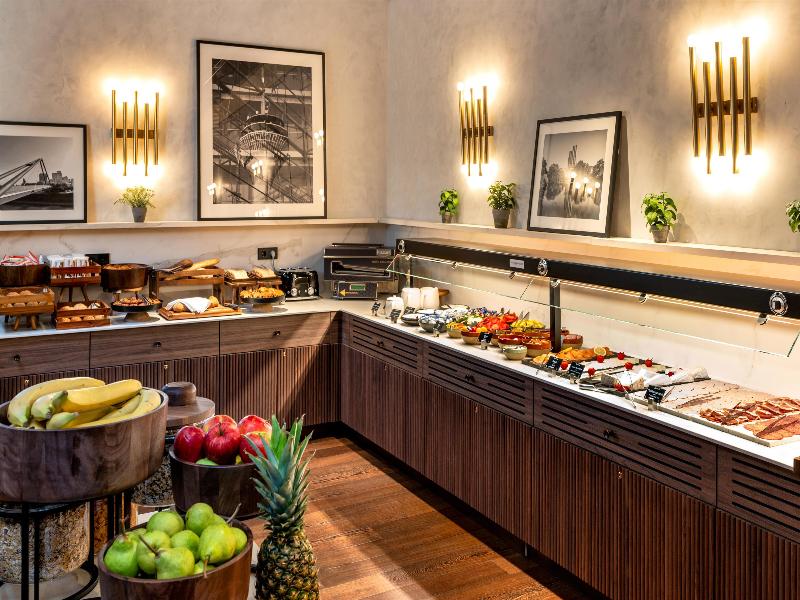 Radisson Blu Media Harbour Hotel - Restoran
