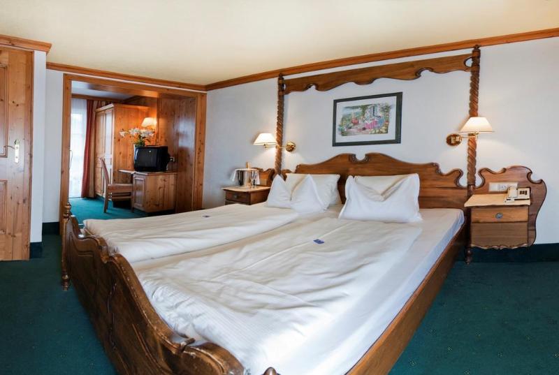 Family and Spa Hotel Alpenpark - Genel