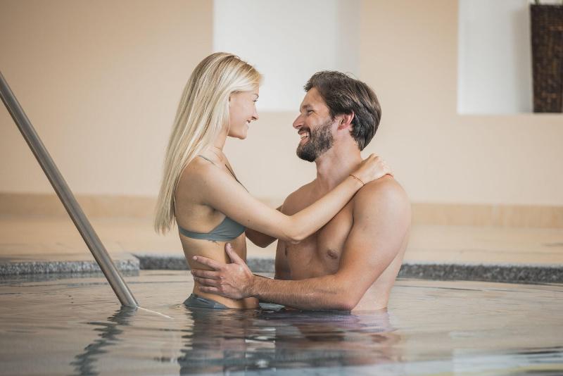 Family and Spa Hotel Alpenpark - Havuz