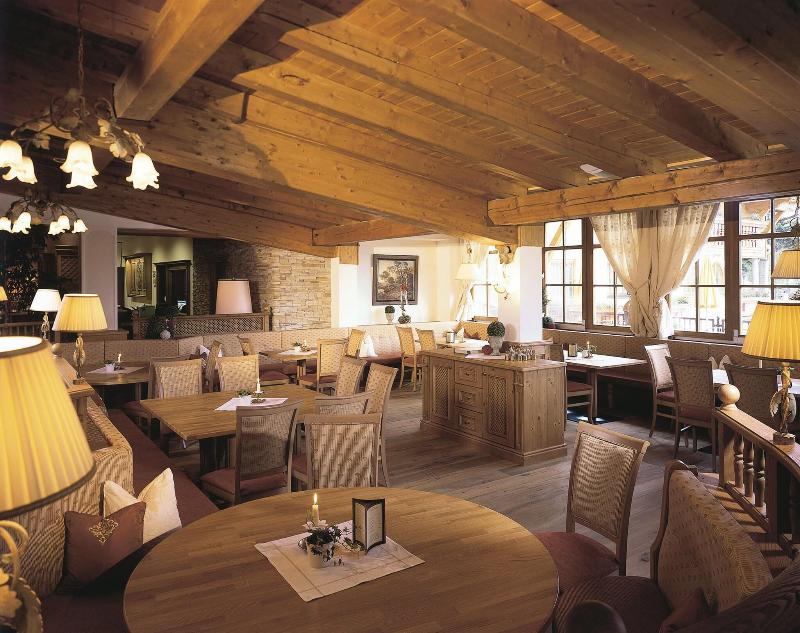 Family and Spa Hotel Alpenpark - Restoran