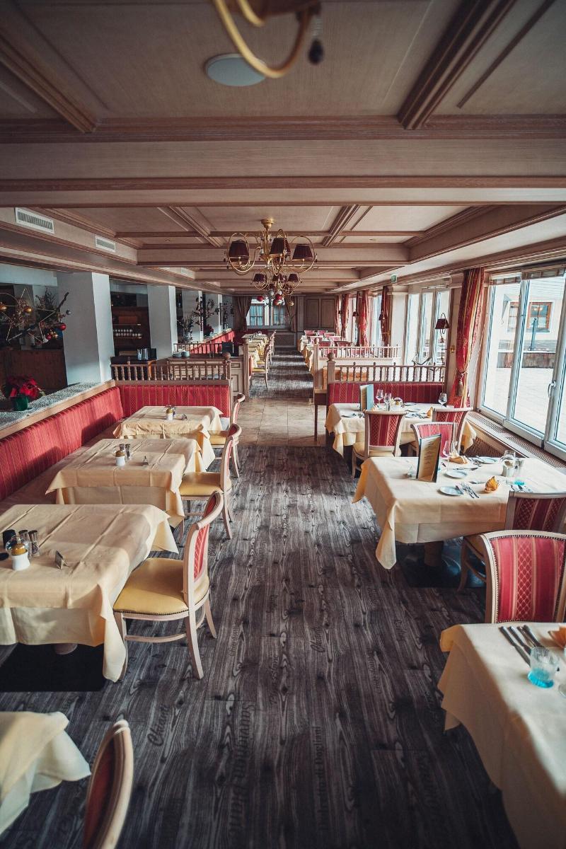 Family and Spa Hotel Alpenpark - Restoran