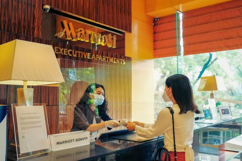 The Mayflower, Jakarta - Marriott Executive Apt - Lobi