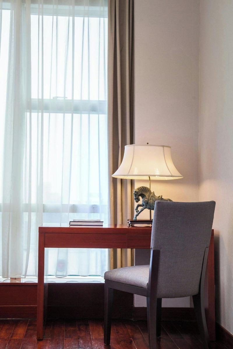 The Mayflower, Jakarta - Marriott Executive Apt - Oda