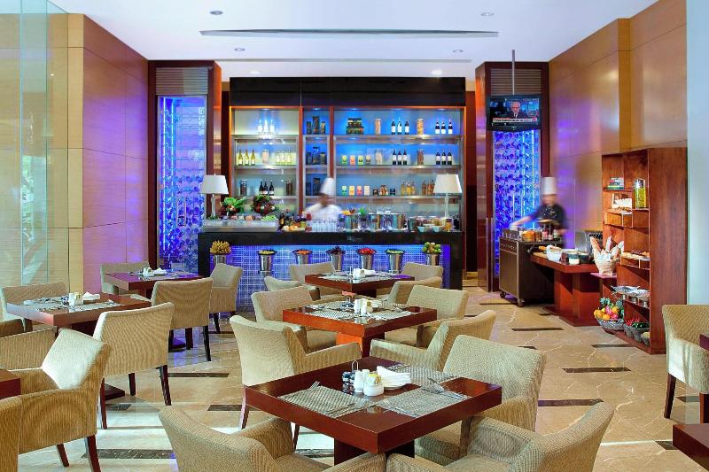 The Mayflower, Jakarta - Marriott Executive Apt - Restoran