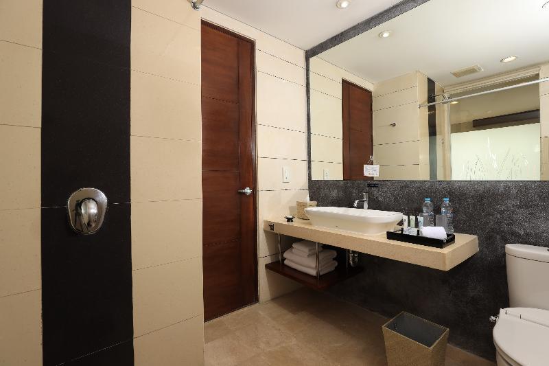 Amadea Resort and Villas Seminyak Bali - Oda