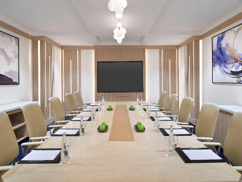 Crowne Plaza Jumeirah - Toplantı