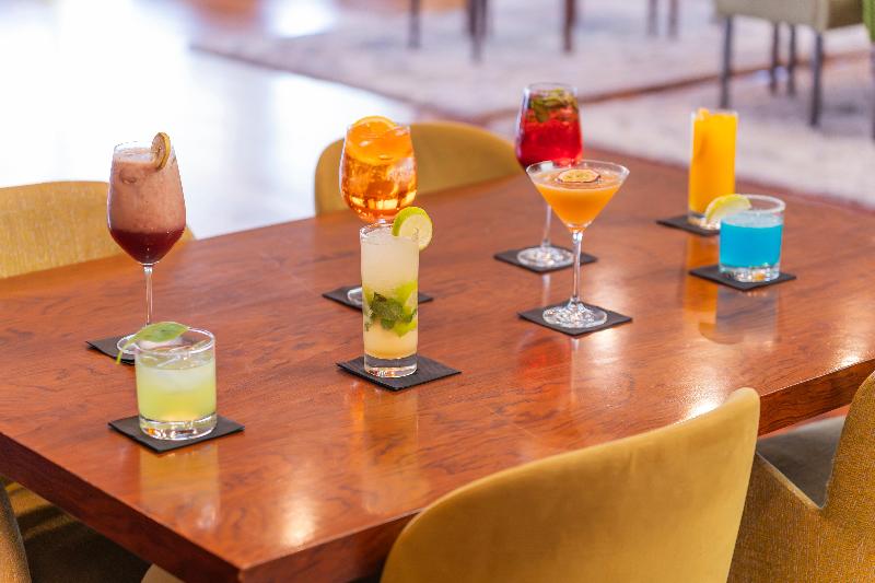 Holiday Inn Porto Gaia - Bar