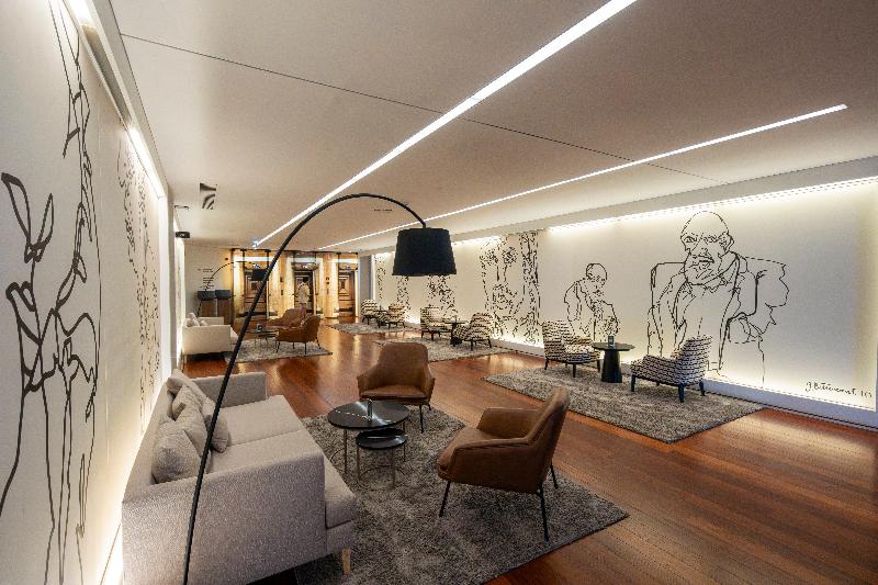 Holiday Inn Porto Gaia - Genel
