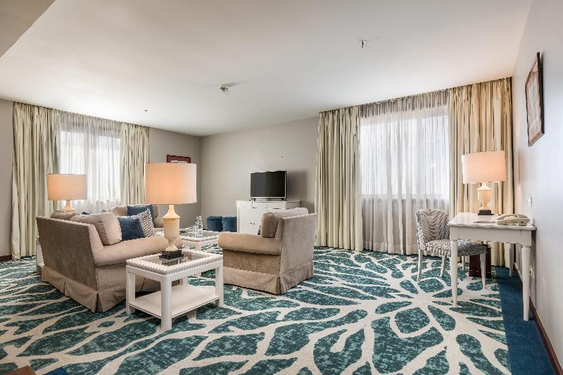 Holiday Inn Porto Gaia - Oda