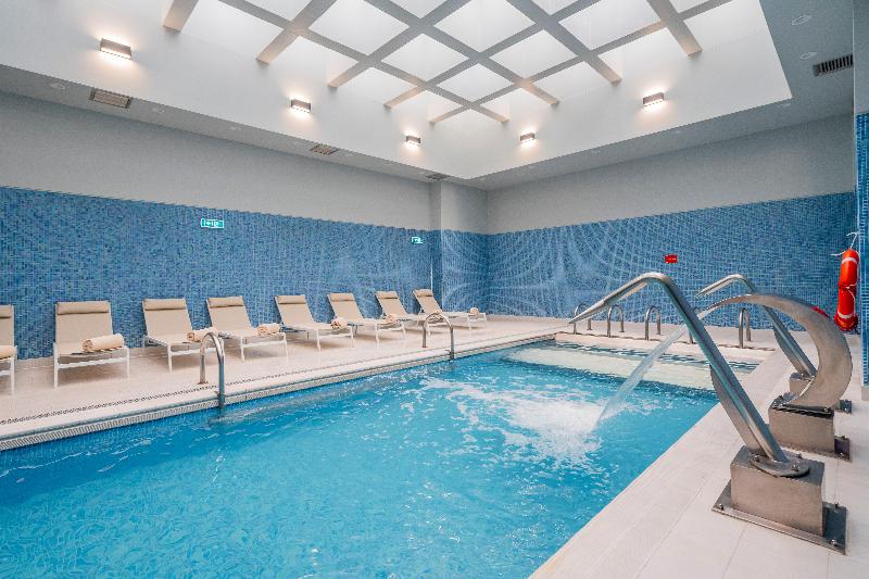 Holiday Inn Porto Gaia - Havuz