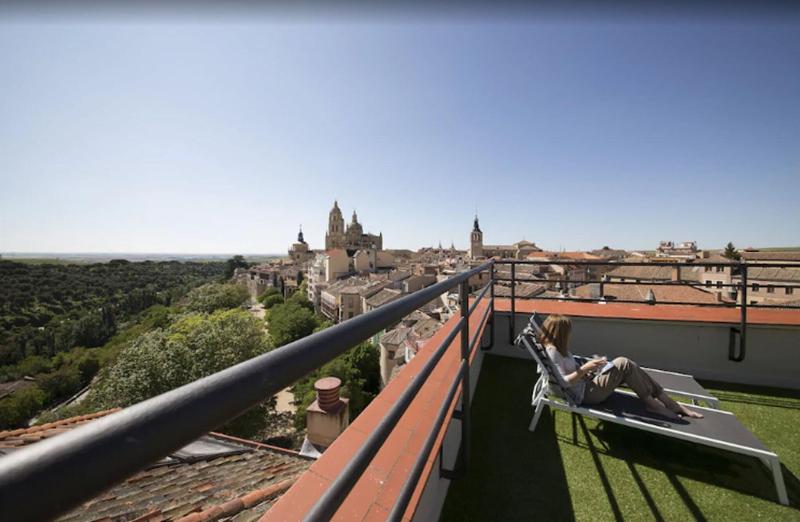 Real Segovia - Genel