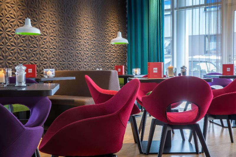 Park Inn by Radisson Nürnberg - Bar