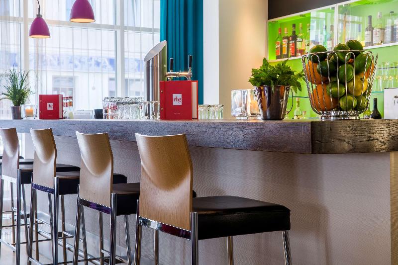 Park Inn by Radisson Nürnberg - Bar