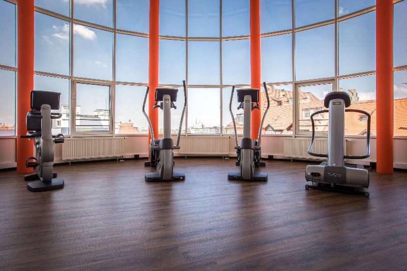 Park Inn by Radisson Nürnberg - Aktivite