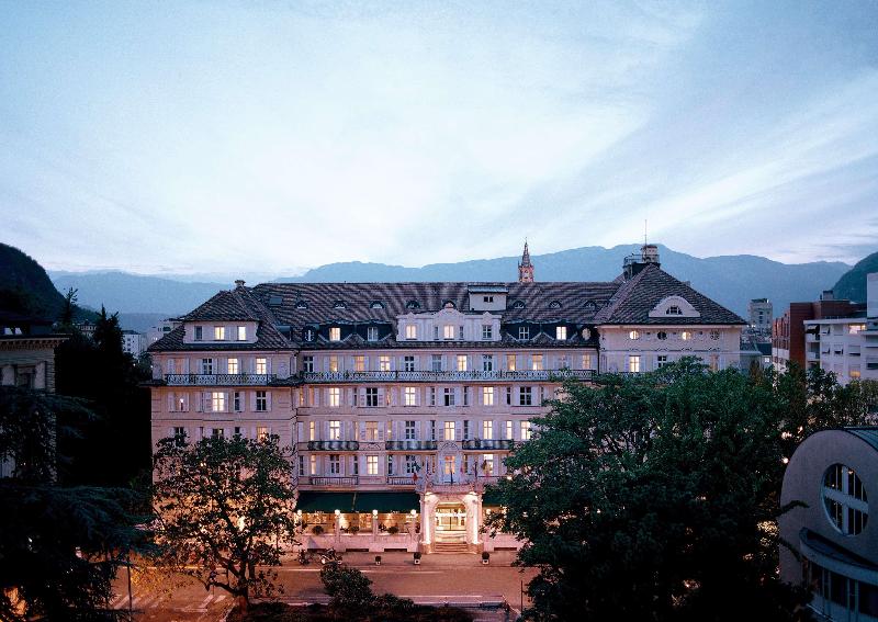 Parkhotel Laurin - Genel