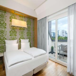 NH Frankfurt Messe otel fotoğrafı