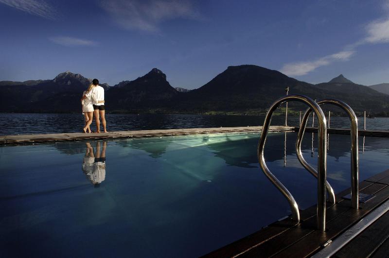 Romantik Hotel Im Weissen Roessl - Havuz