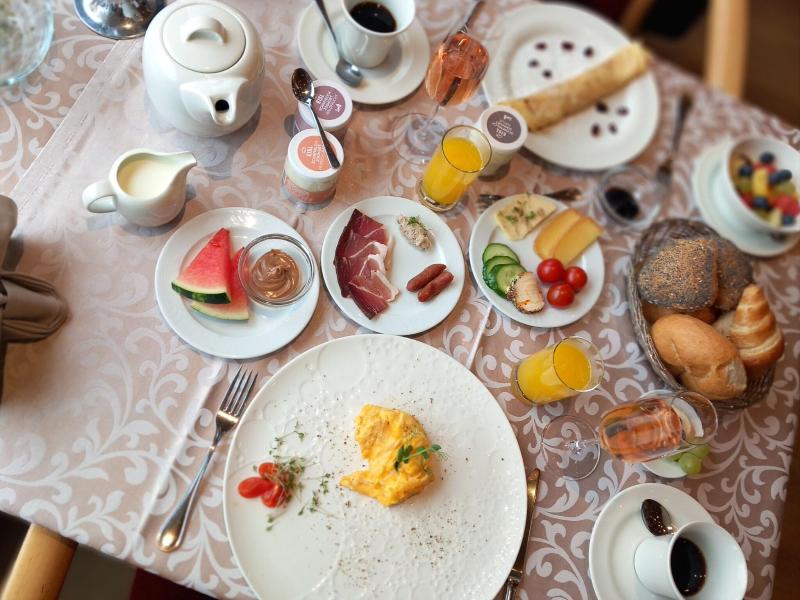 Romantik Hotel Im Weissen Roessl - Restoran