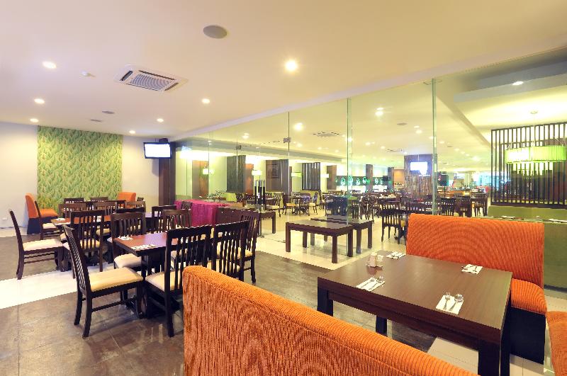Lombok Plaza Hotel and Convention - Restoran