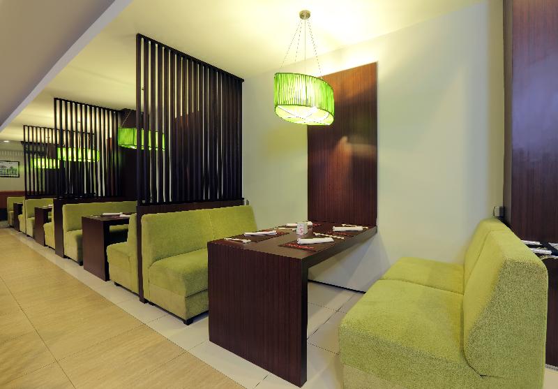 Lombok Plaza Hotel and Convention - Restoran