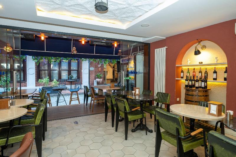 Raymond - Restoran
