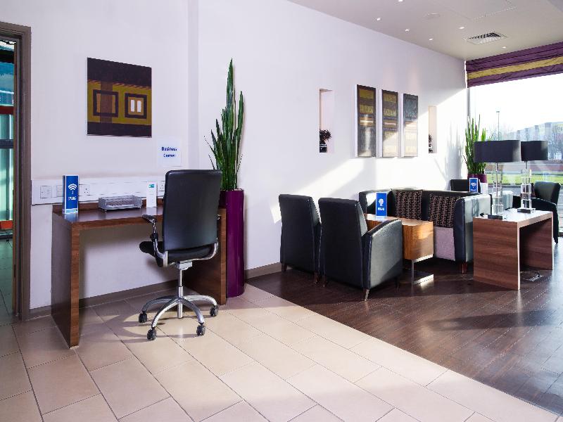 Holiday Inn Express Lincoln City Centre - Lobi