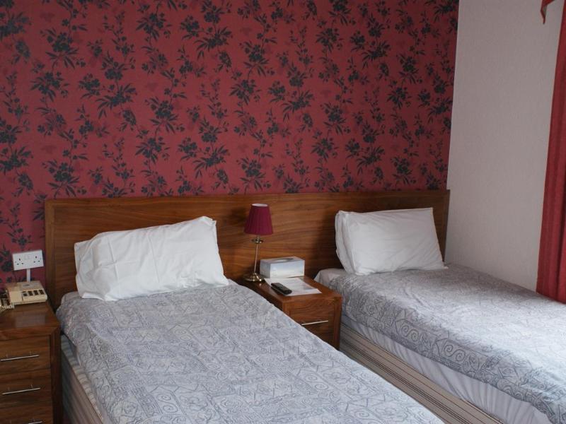 Kirkdale Hotel - Genel