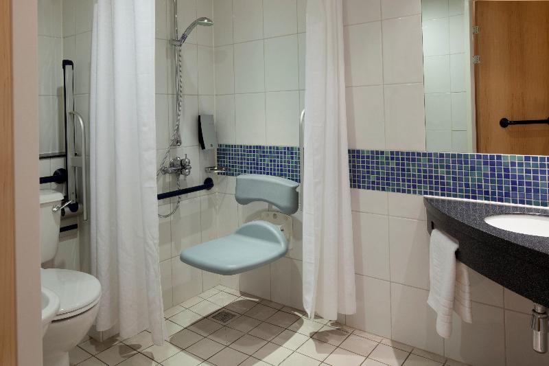 Holiday Inn Express Birmingham - Oda