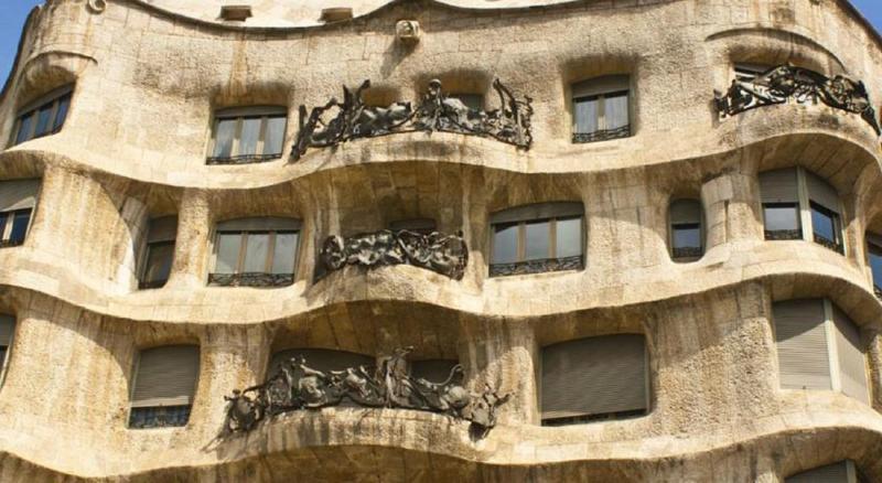 Apartments Sixtyfour Barcelona - Genel
