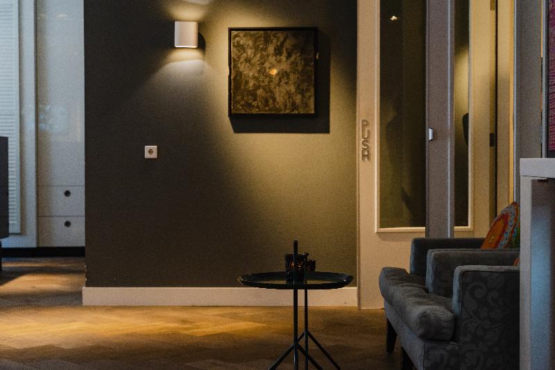 Hotel JL No76 - Lobi