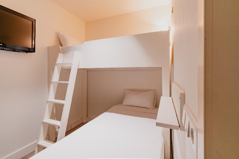 Hotel JL No76 - Oda