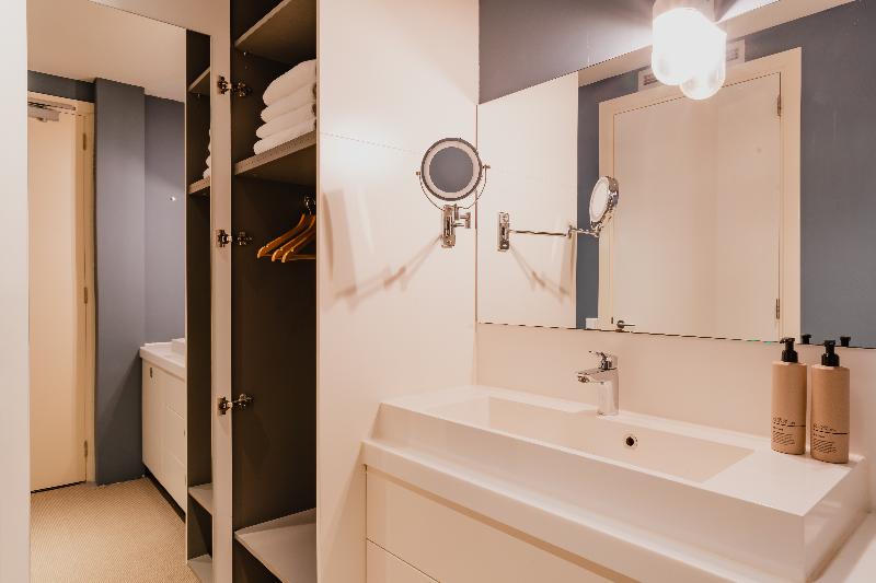 Hotel JL No76 - Oda