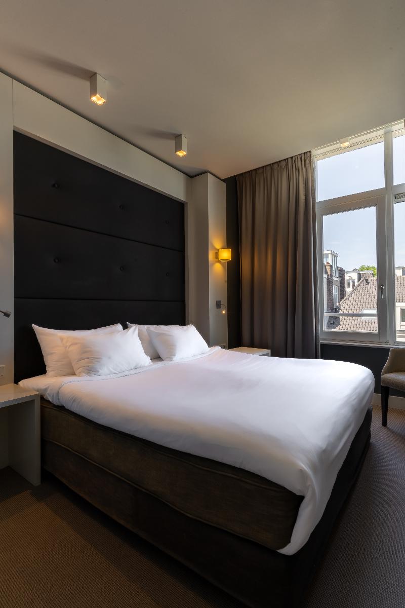 Hotel JL No76 - Oda