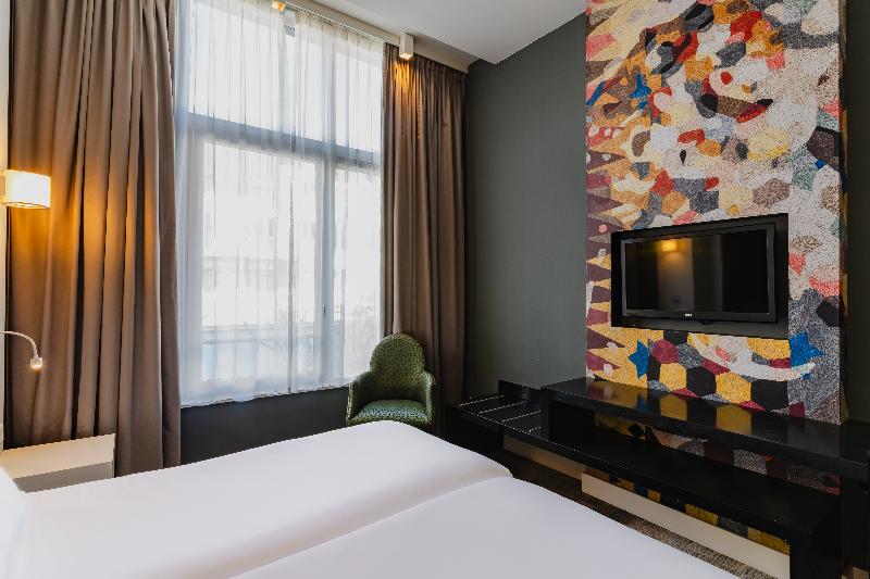 Hotel JL No76 - Oda