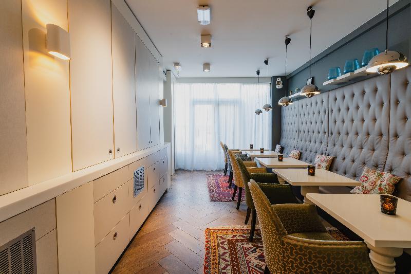 Hotel JL No76 - Restoran