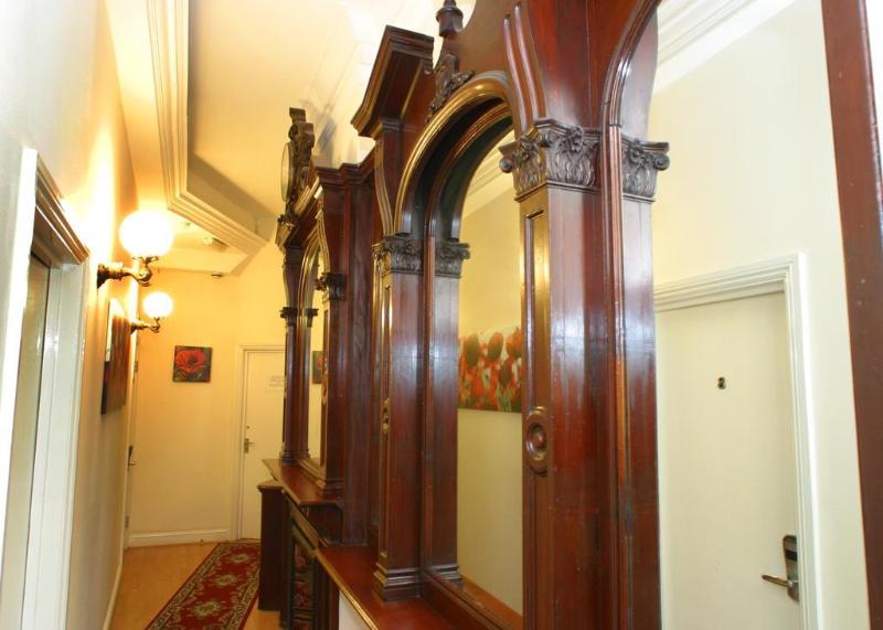 City London hotel - Genel