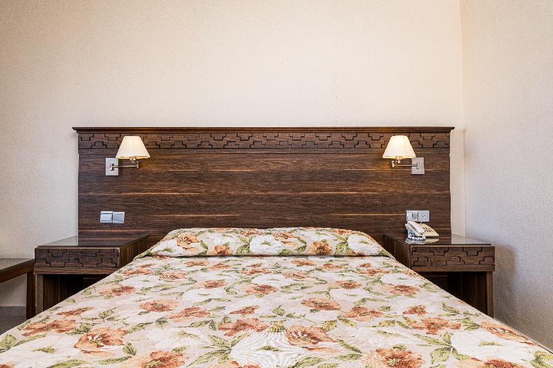 Anais Bay Hotel - Oda