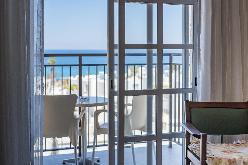 Anais Bay Hotel - Oda