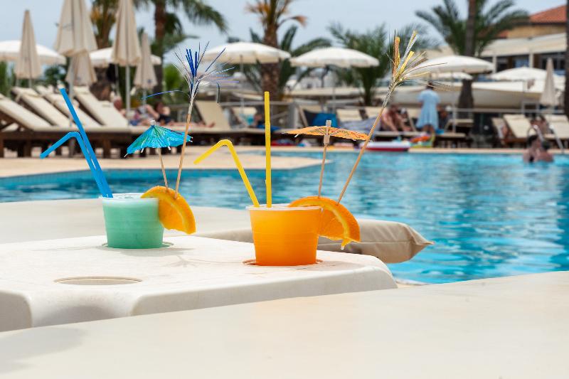 Myro Androu Hotel Apts - Bar
